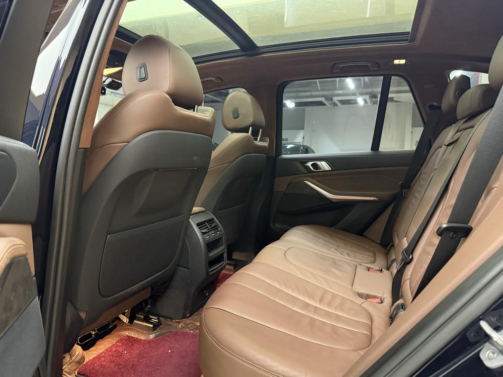 BMW BMW X5 (Import)