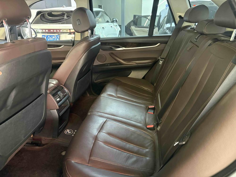 BMW BMW X5 (Import)