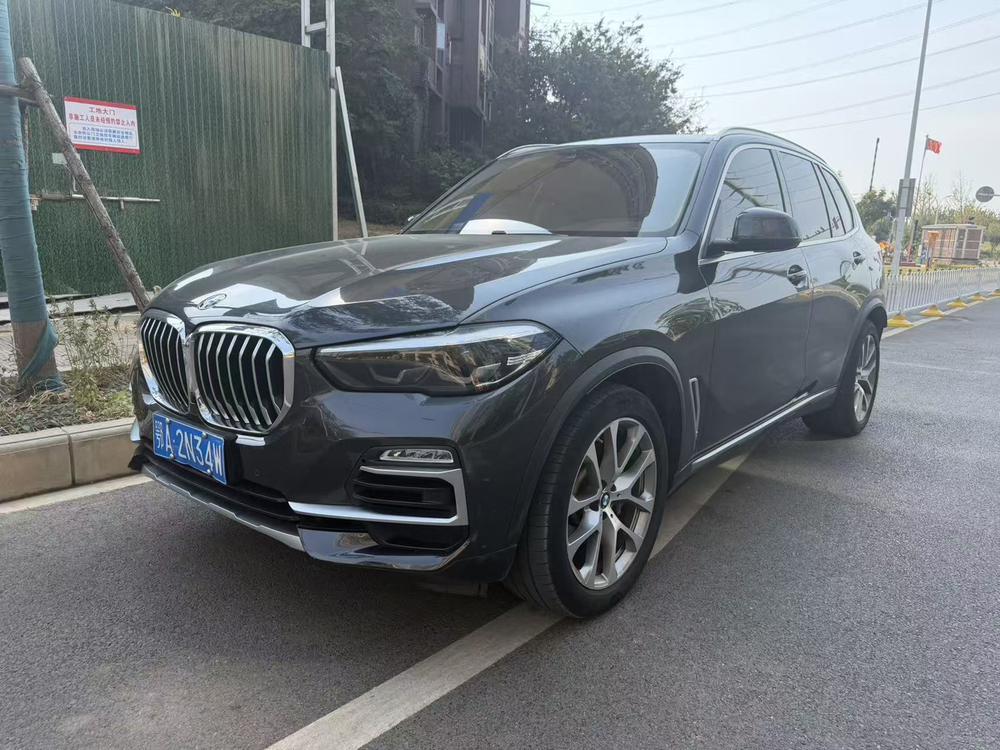 BMW BMW X5 (Import)