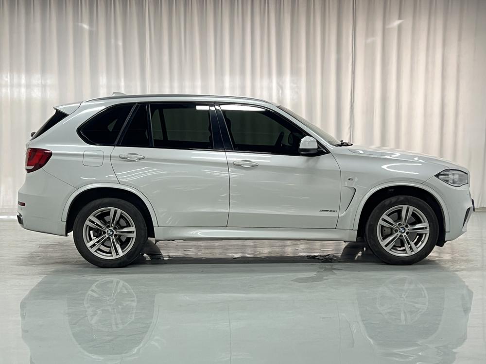 BMW BMW X5 (Import)