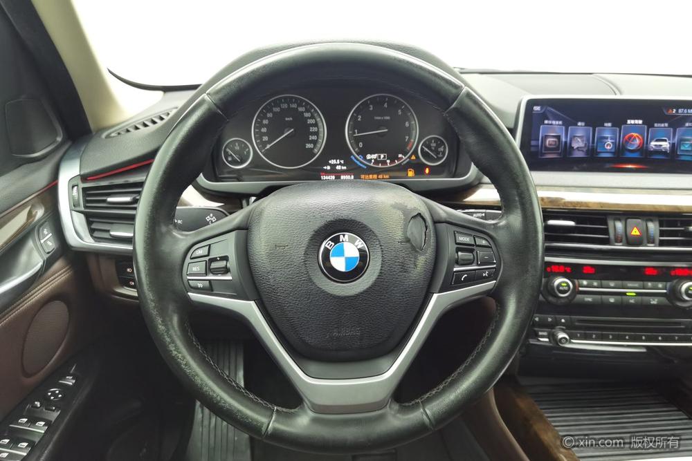 BMW BMW X5 (Import)
