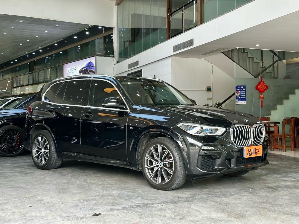 BMW BMW X5 (Import)