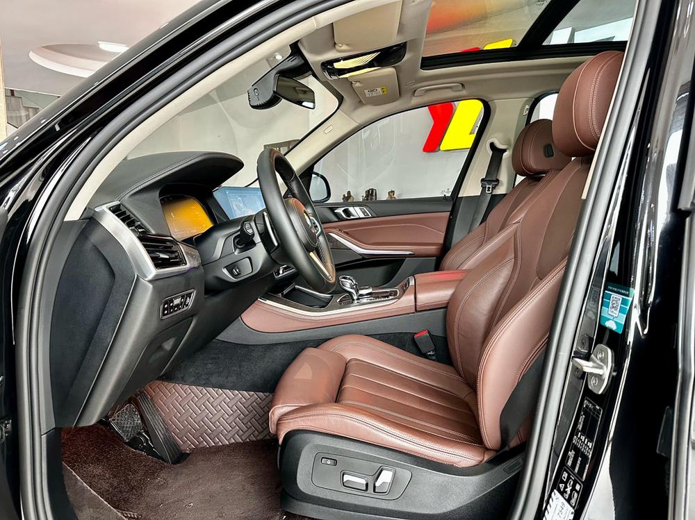 BMW BMW X5 (Import)