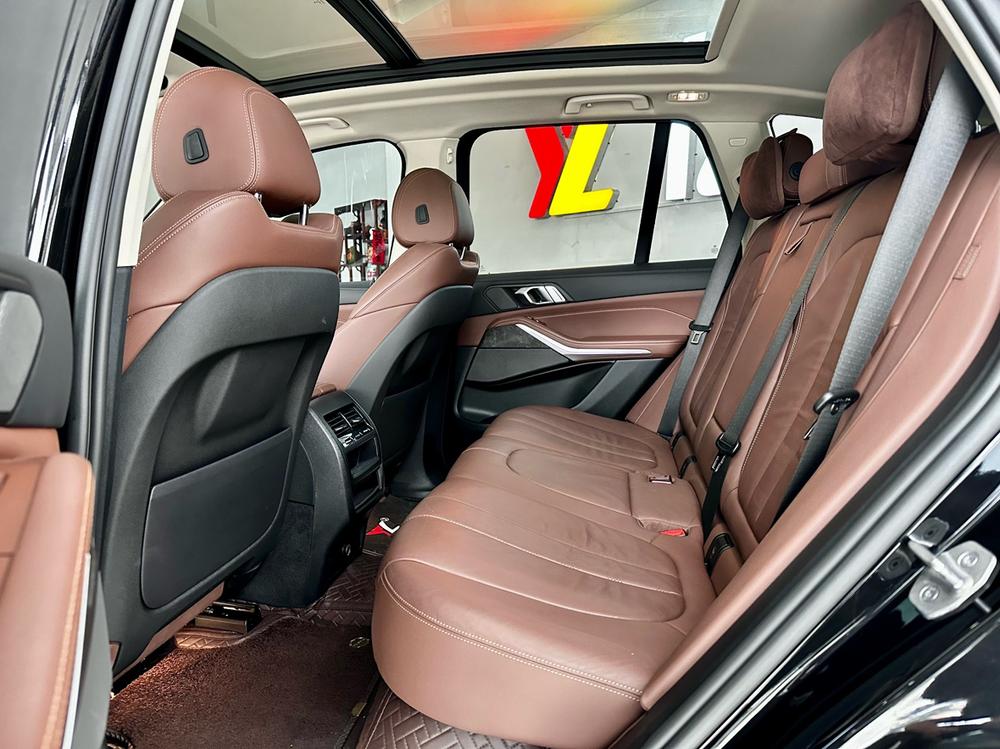 BMW BMW X5 (Import)