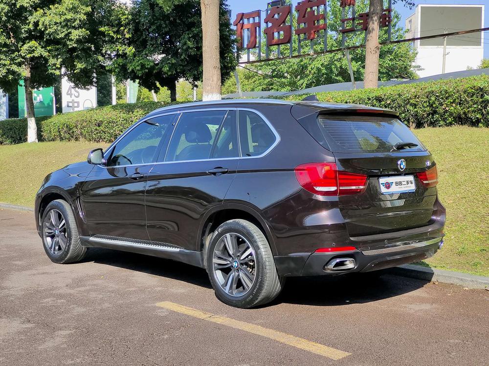 BMW BMW X5 (Import)