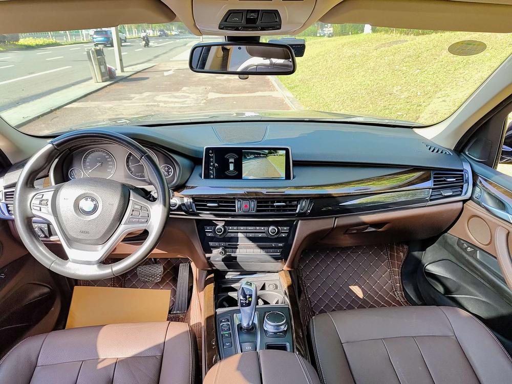 BMW BMW X5 (Import)