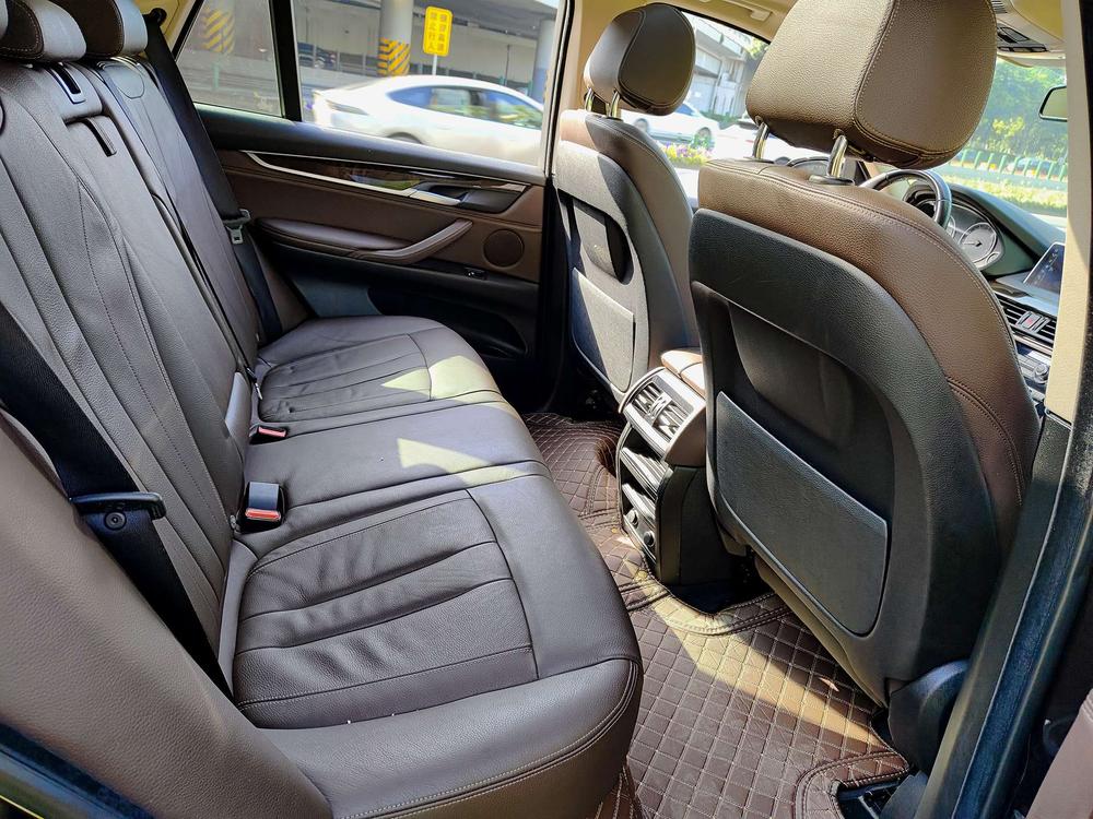 BMW BMW X5 (Import)