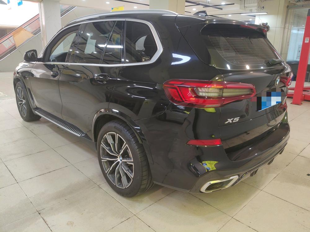 BMW BMW X5 (Import)