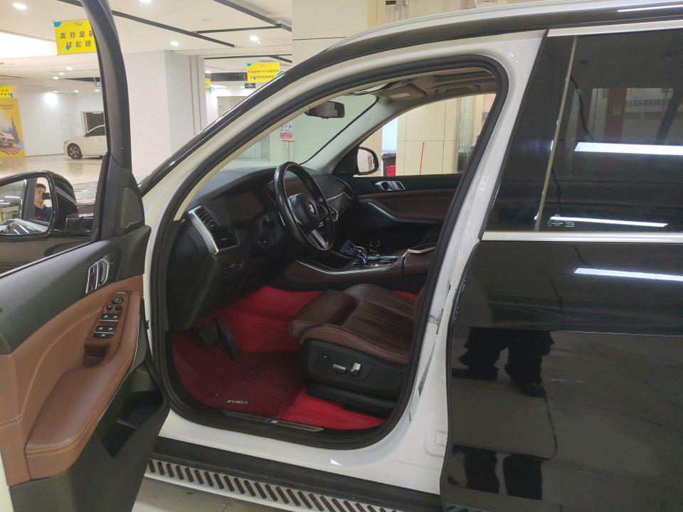 BMW BMW X5 (Import)