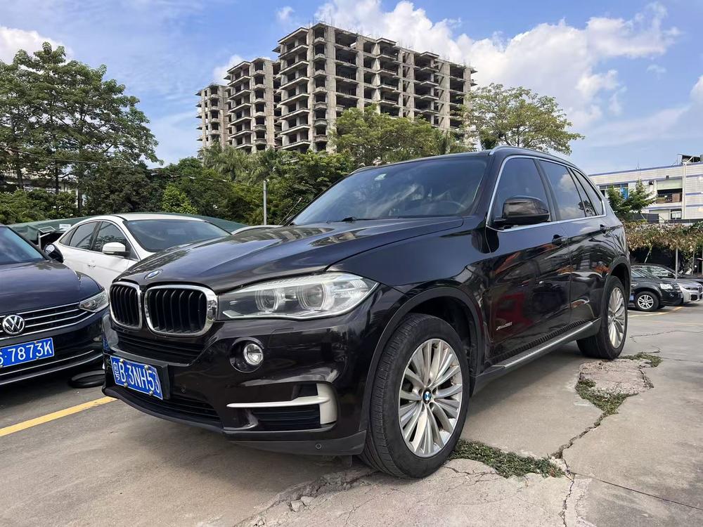 BMW BMW X5 (Import)