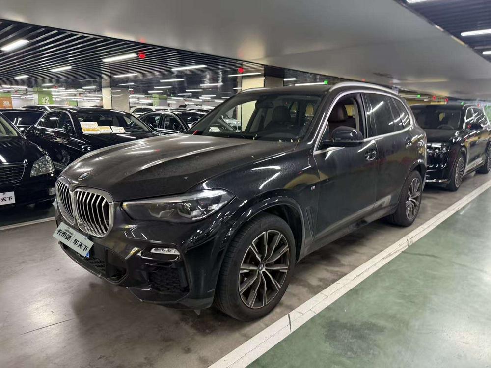 BMW BMW X5 (Import)