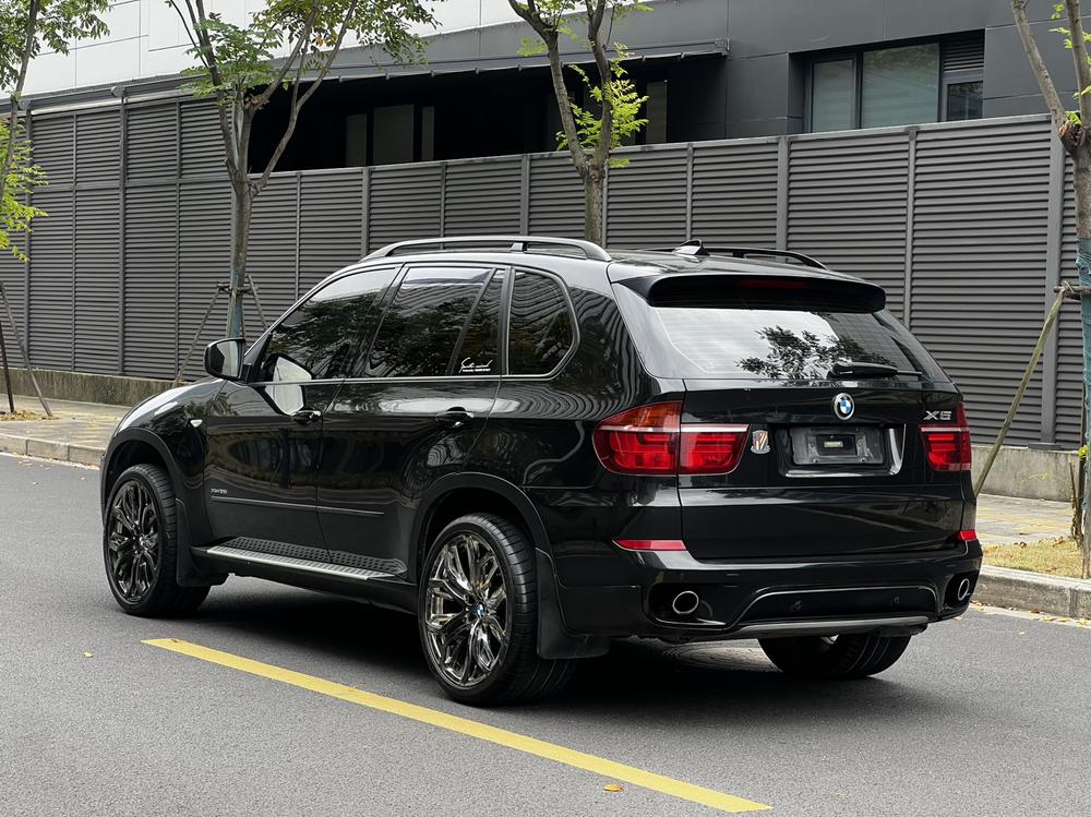 BMW BMW X5 (Import)
