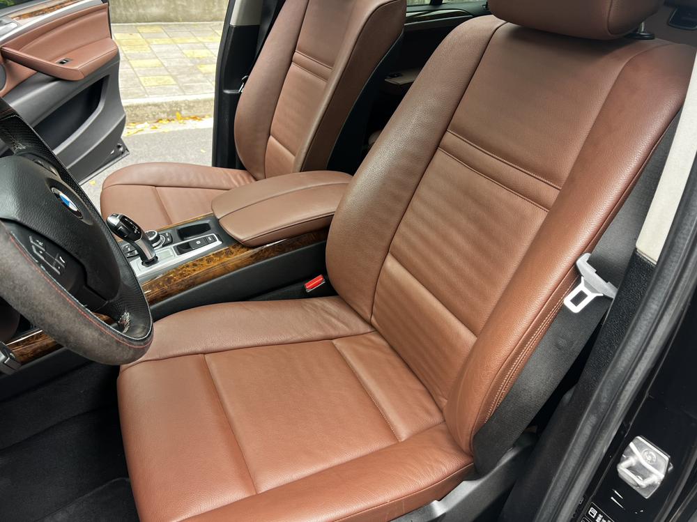 BMW BMW X5 (Import)