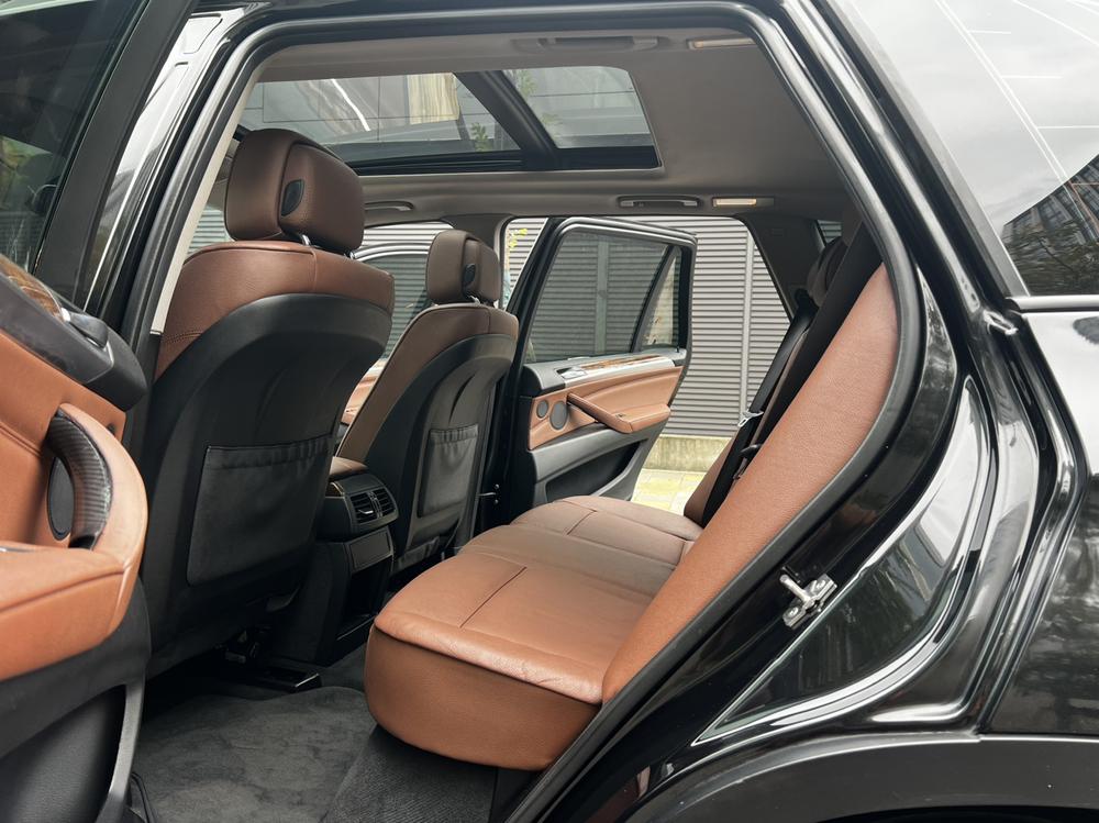 BMW BMW X5 (Import)