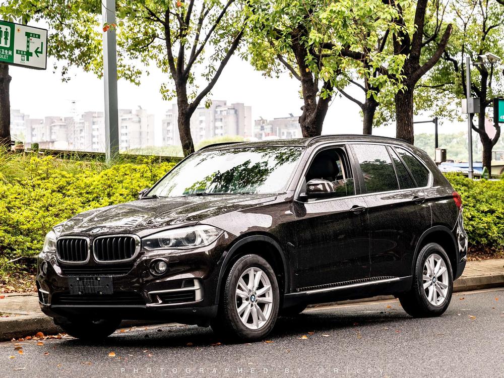 BMW BMW X5 (Import)