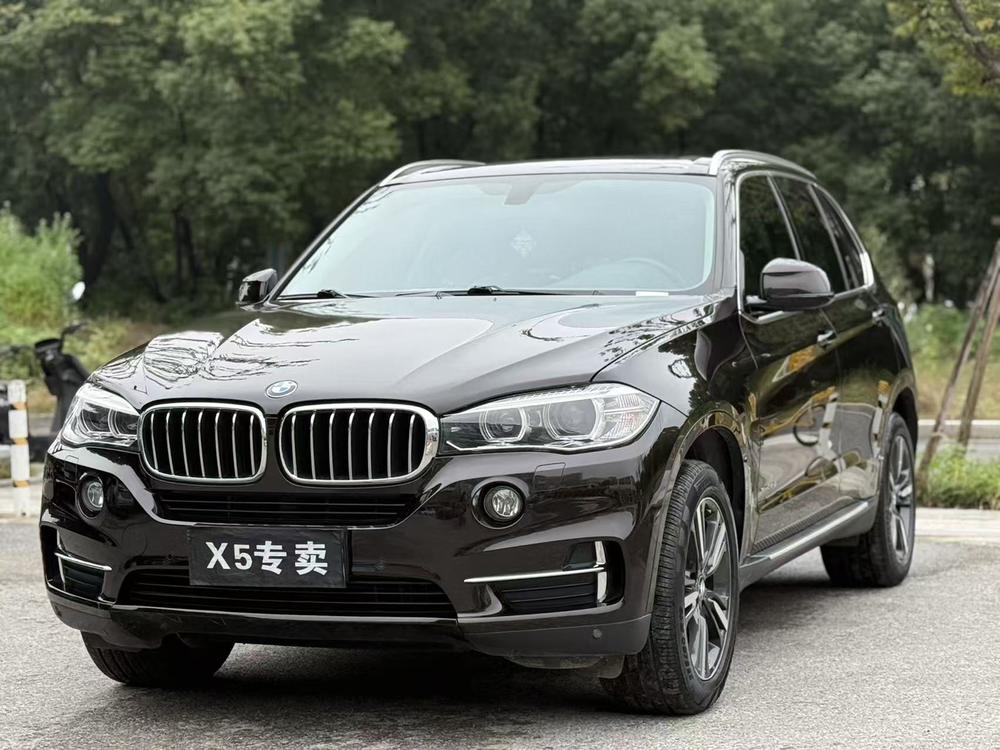 BMW BMW X5 (Import)