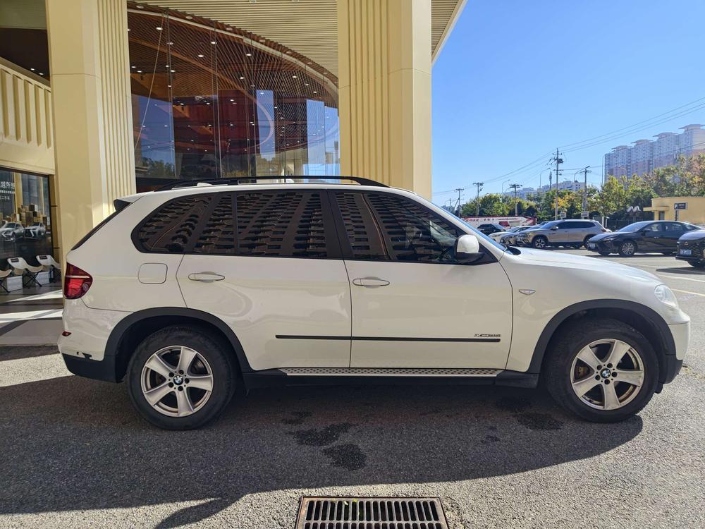 BMW BMW X5 (Import)