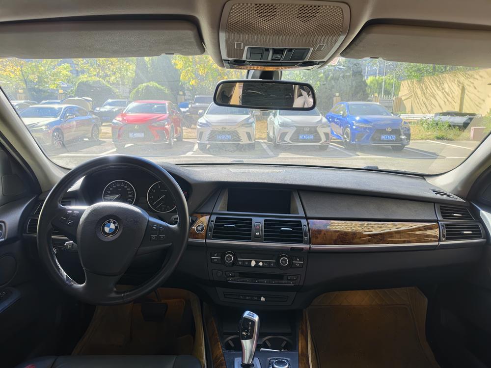 BMW BMW X5 (Import)