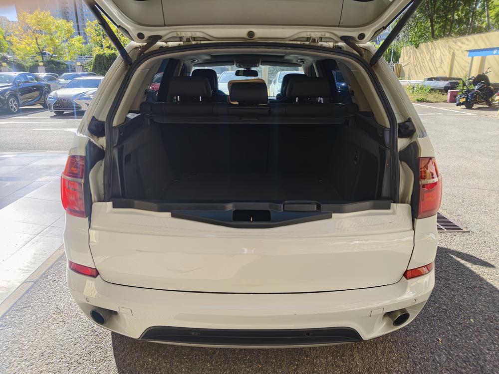 BMW BMW X5 (Import)