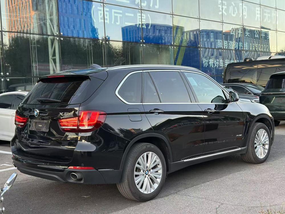 BMW BMW X5 (Import)