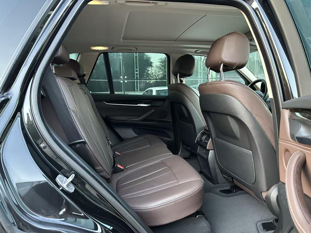 BMW BMW X5 (Import)