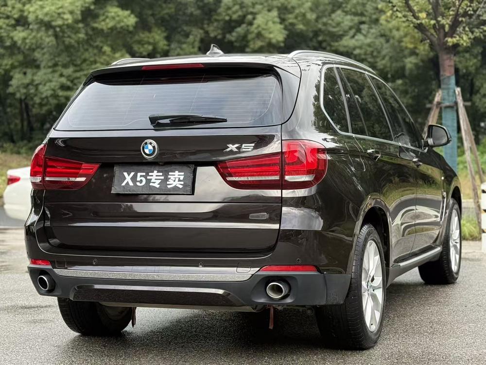 BMW BMW X5 (Import)