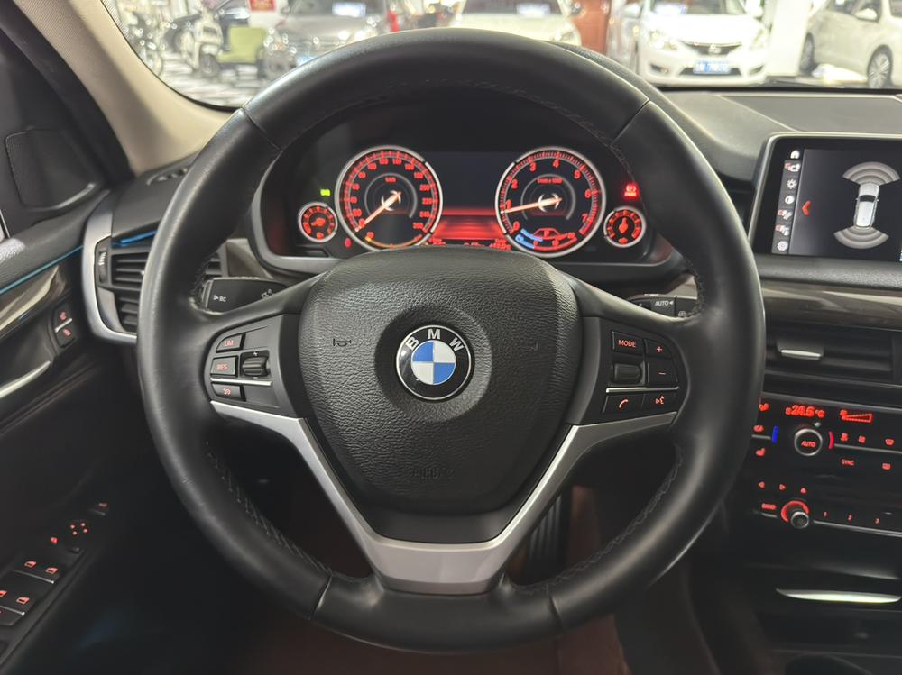 BMW BMW X5 (Import)