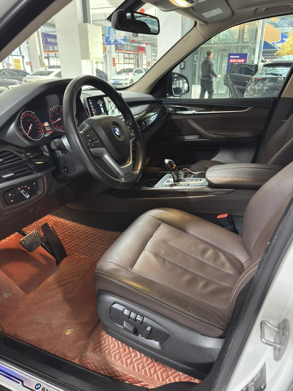 BMW BMW X5 (Import)