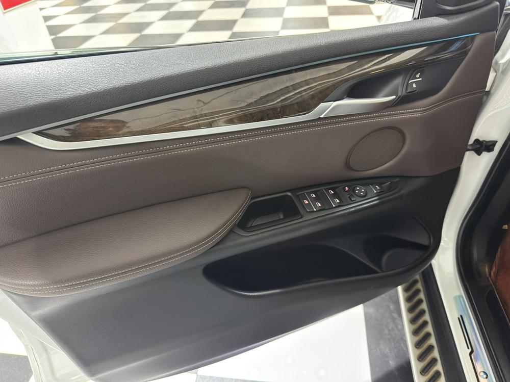 BMW BMW X5 (Import)