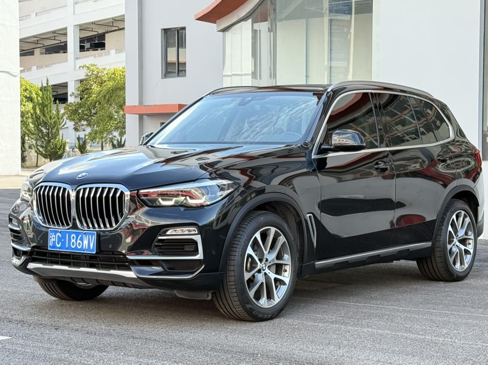 BMW BMW X5 (Import)