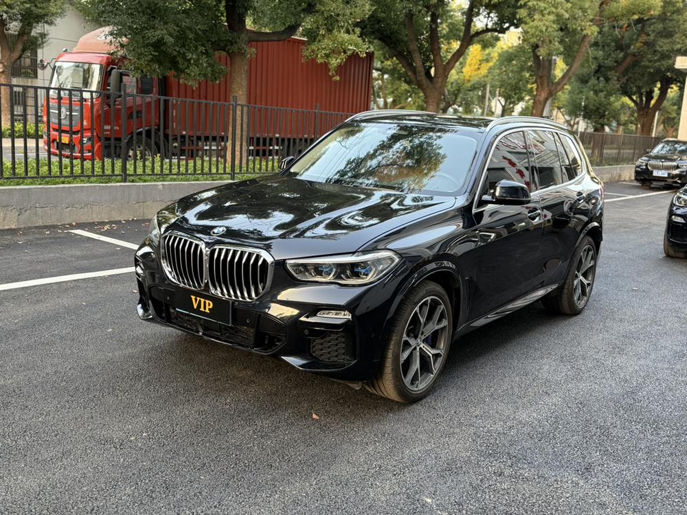 BMW BMW X5 (Import)