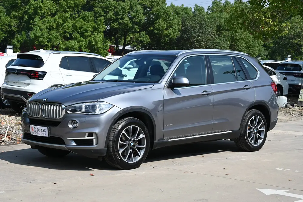 BMW BMW X5 (Import)