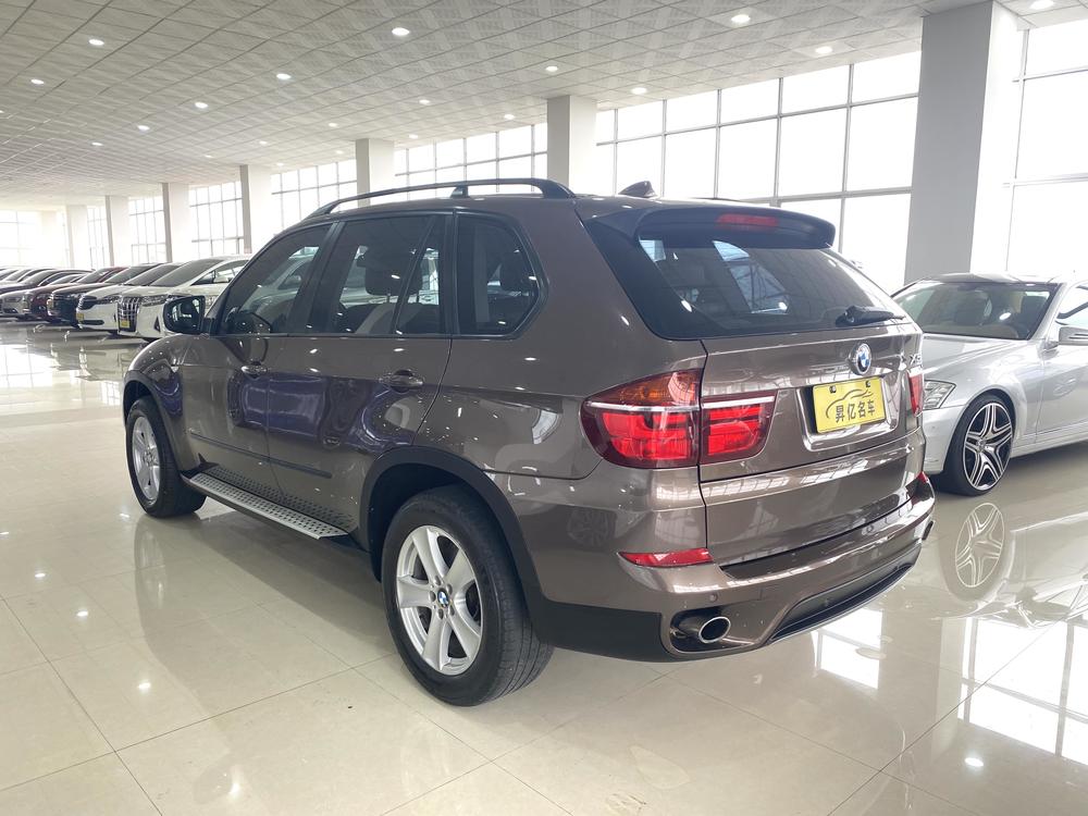 BMW BMW X5 (Import)