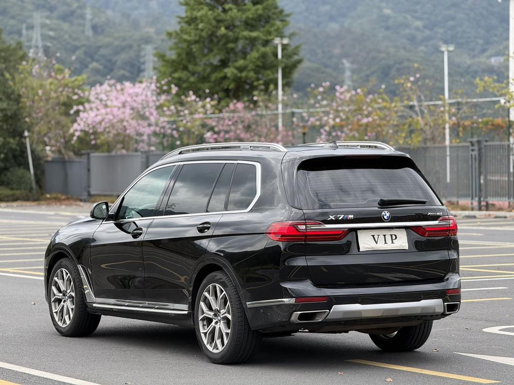 BMW BMW X7