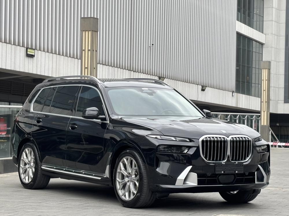 BMW BMW X7