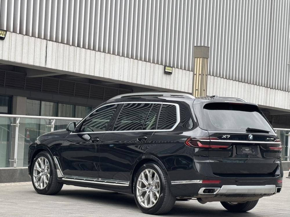 BMW BMW X7