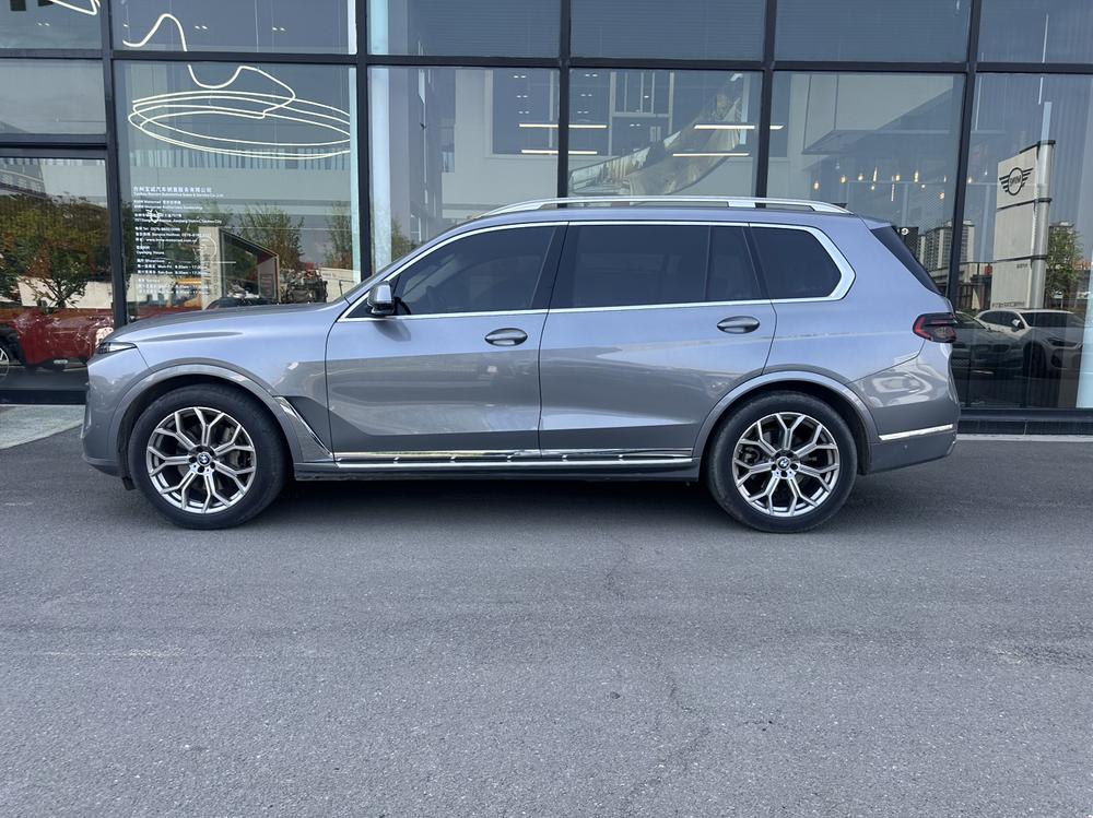 BMW BMW X7