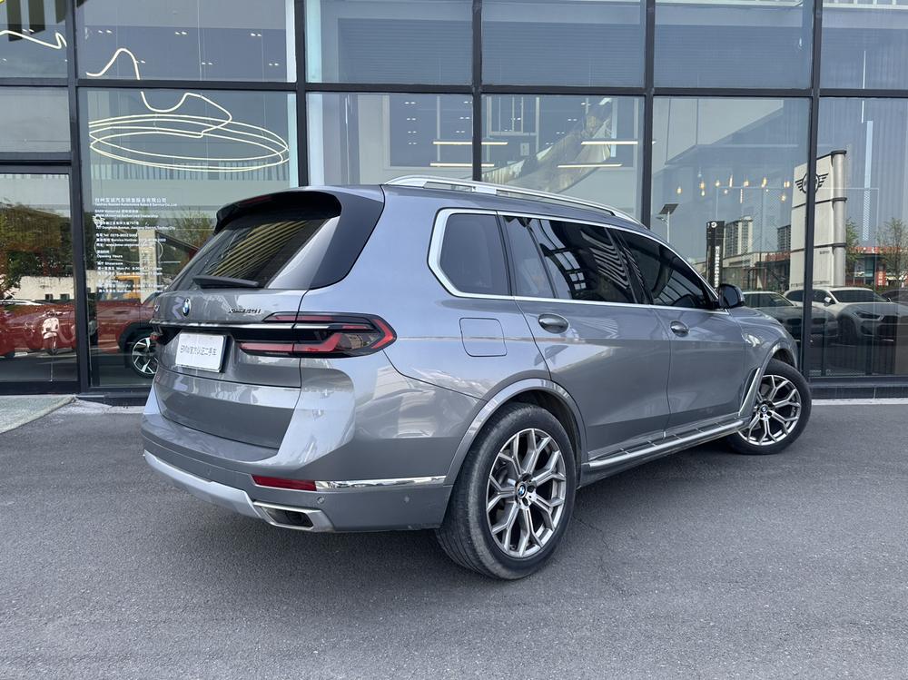 BMW BMW X7
