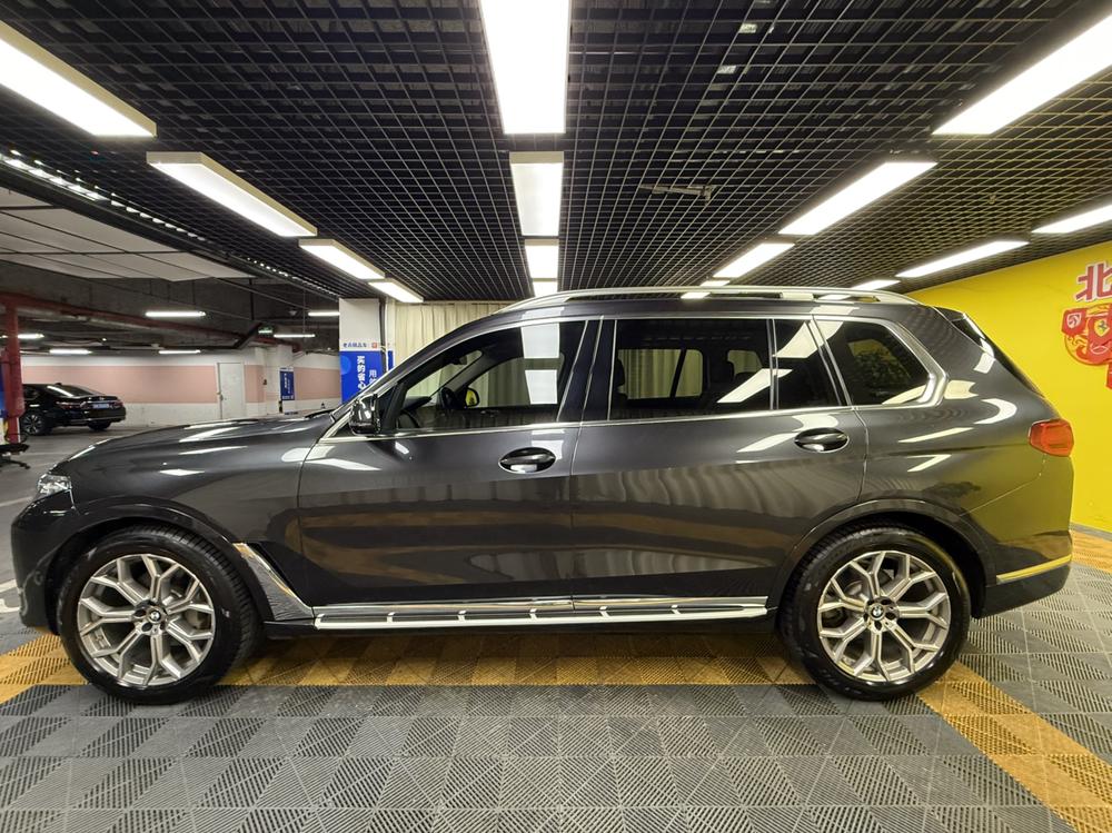 BMW BMW X7