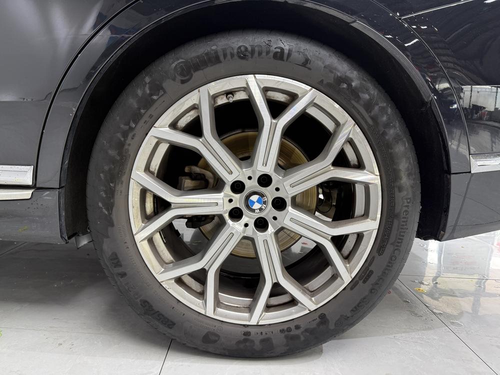 BMW BMW X7