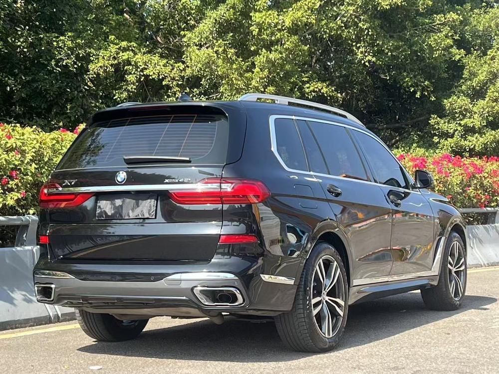 BMW BMW X7