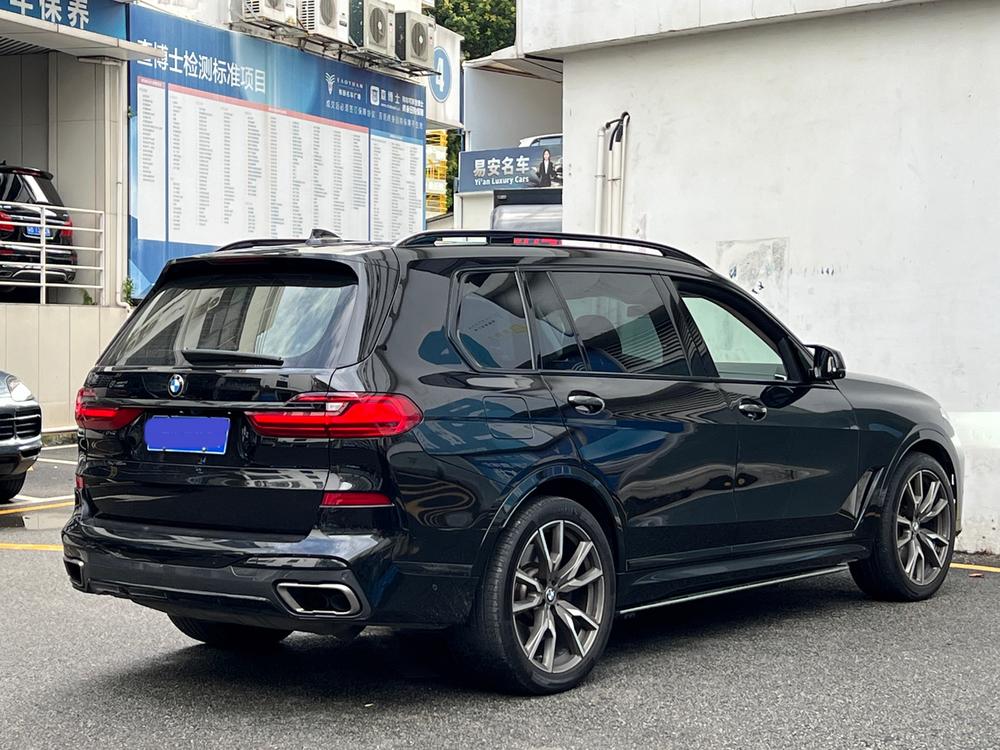 BMW BMW X7