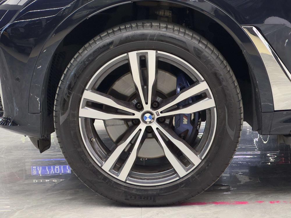 BMW BMW X7