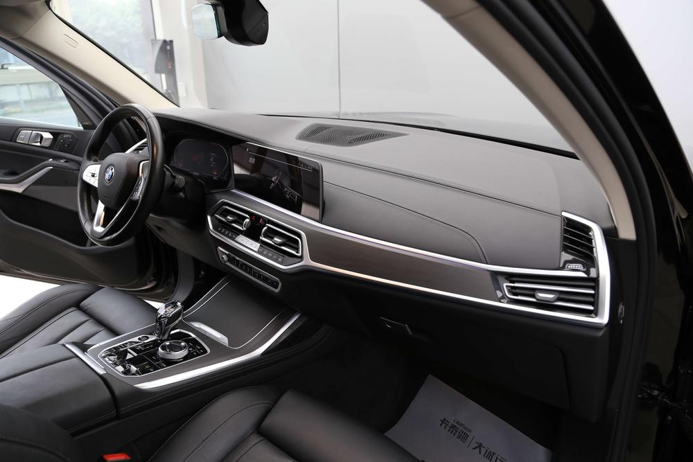 BMW BMW X7