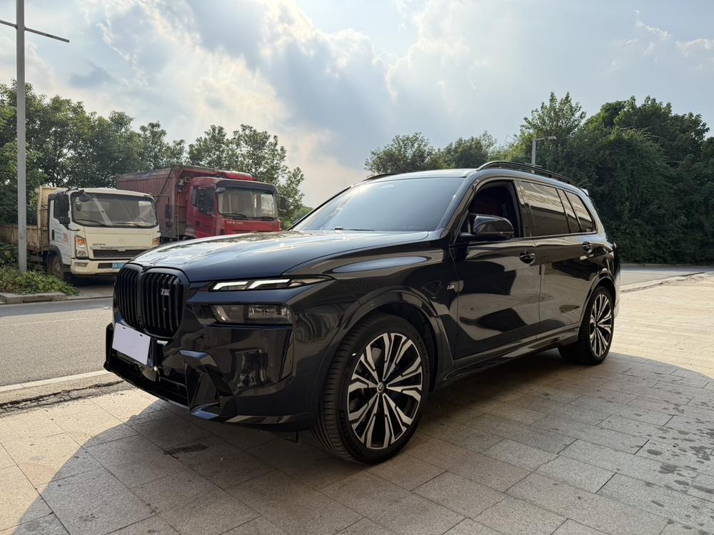 BMW BMW X7