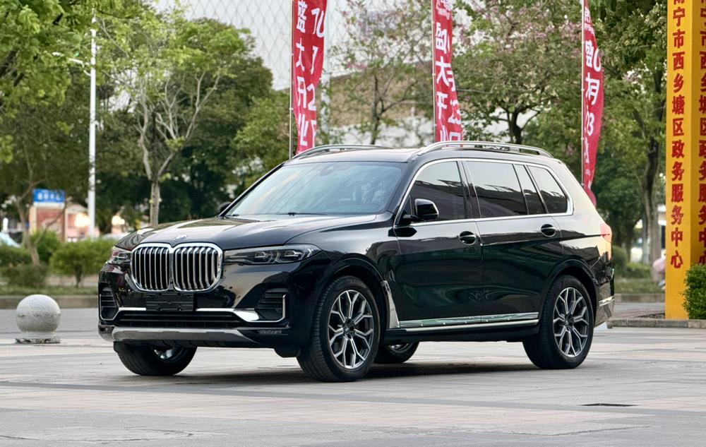 BMW BMW X7