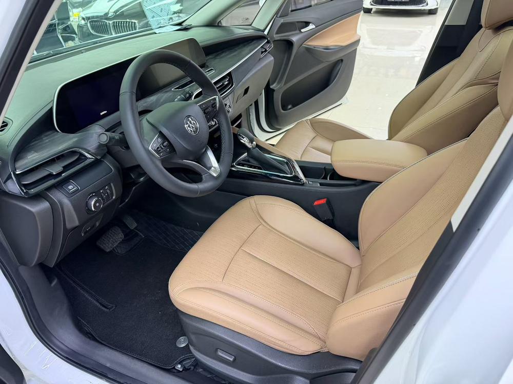 Buick Buick GL6