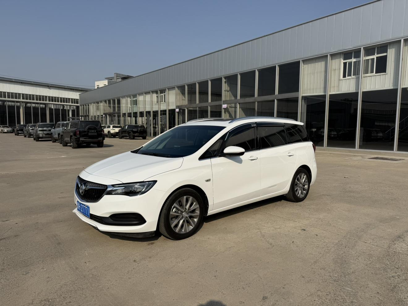 Buick Buick GL6