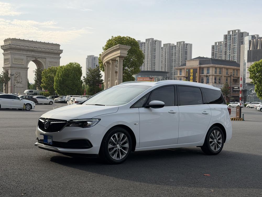 Buick Buick GL6