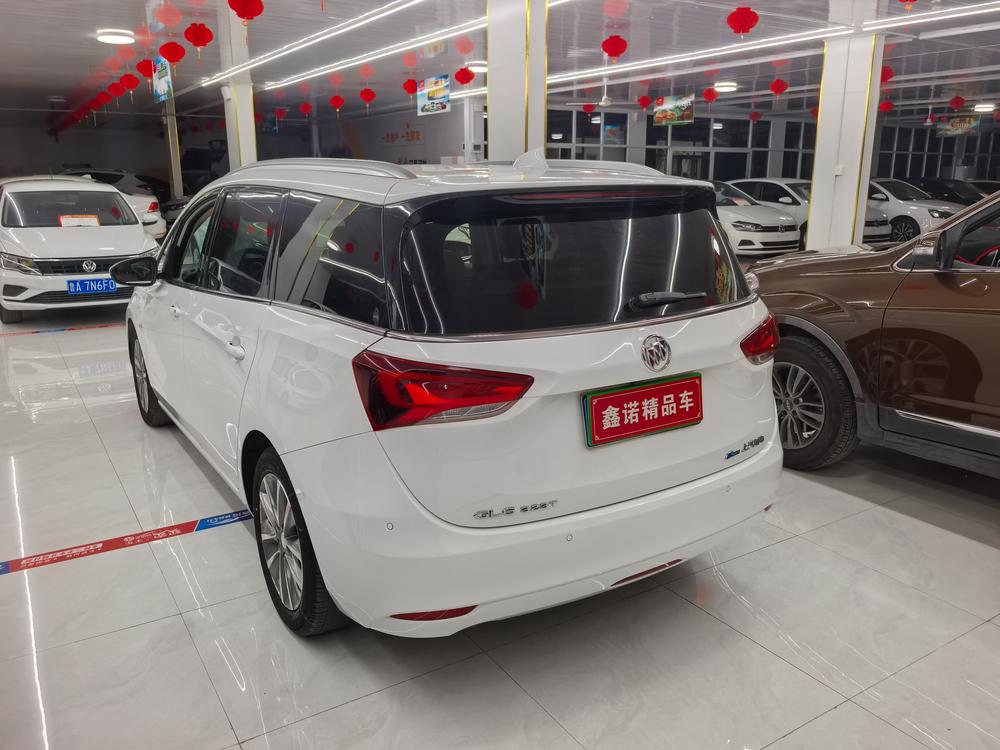 Buick Buick GL6